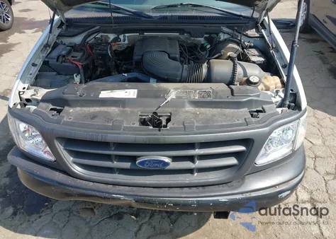 2001 Ford F-150 Lariat/Xl/Xlt z USA, uszkodzony, nr VIN 1FTRX17W91NB10732